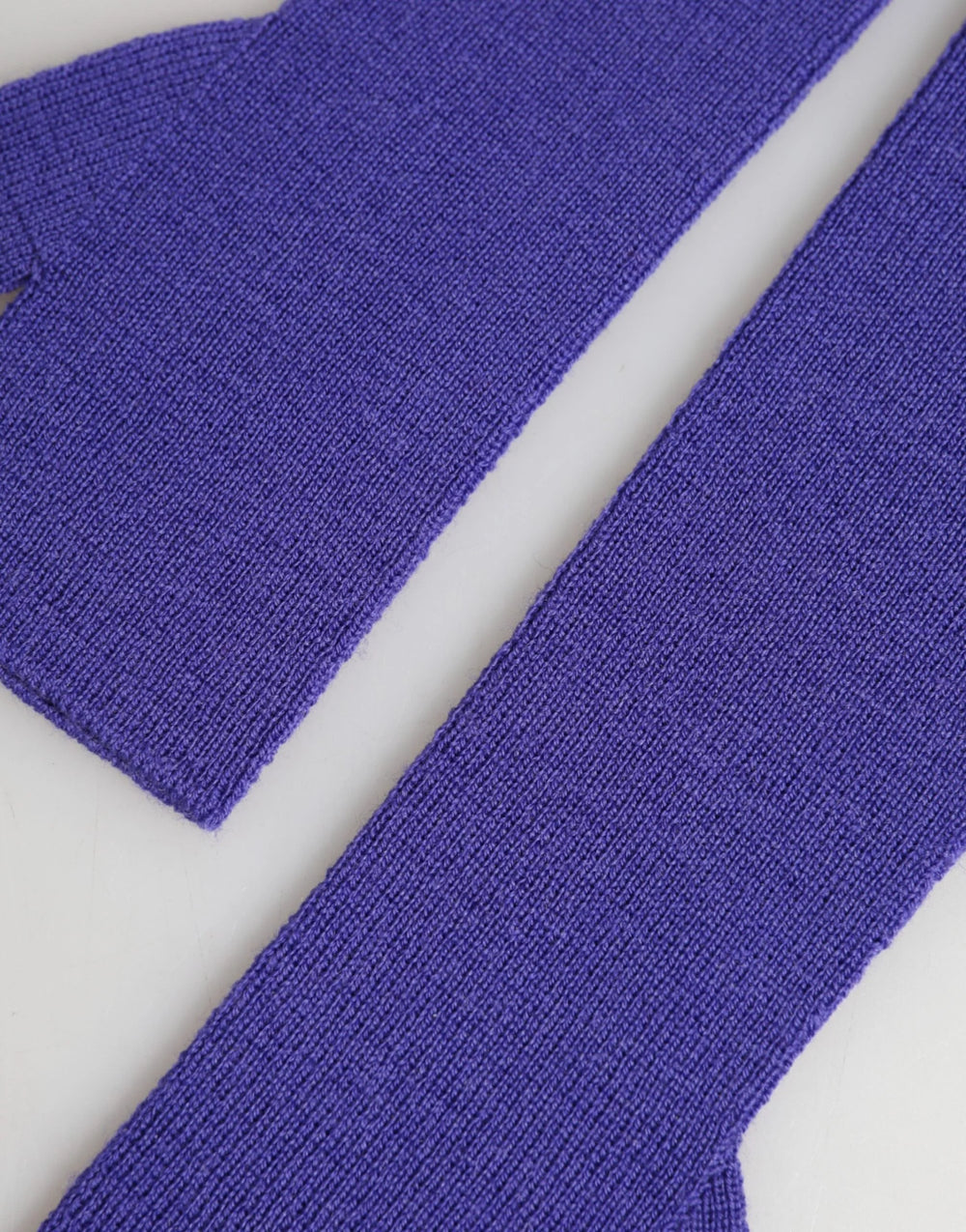Dolce & Gabbana Violet Wool Fingerless Elbow Length Mitten Gloves - One Size