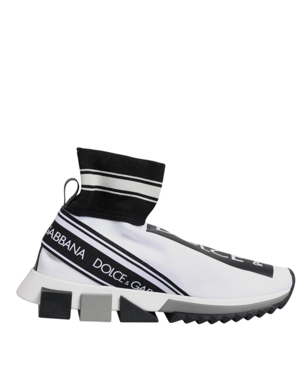 Indvendigt sidebillede af de hvide og sorte Dolce & Gabbana sok-sneakers, der viser det ergonomiske slip-on design.