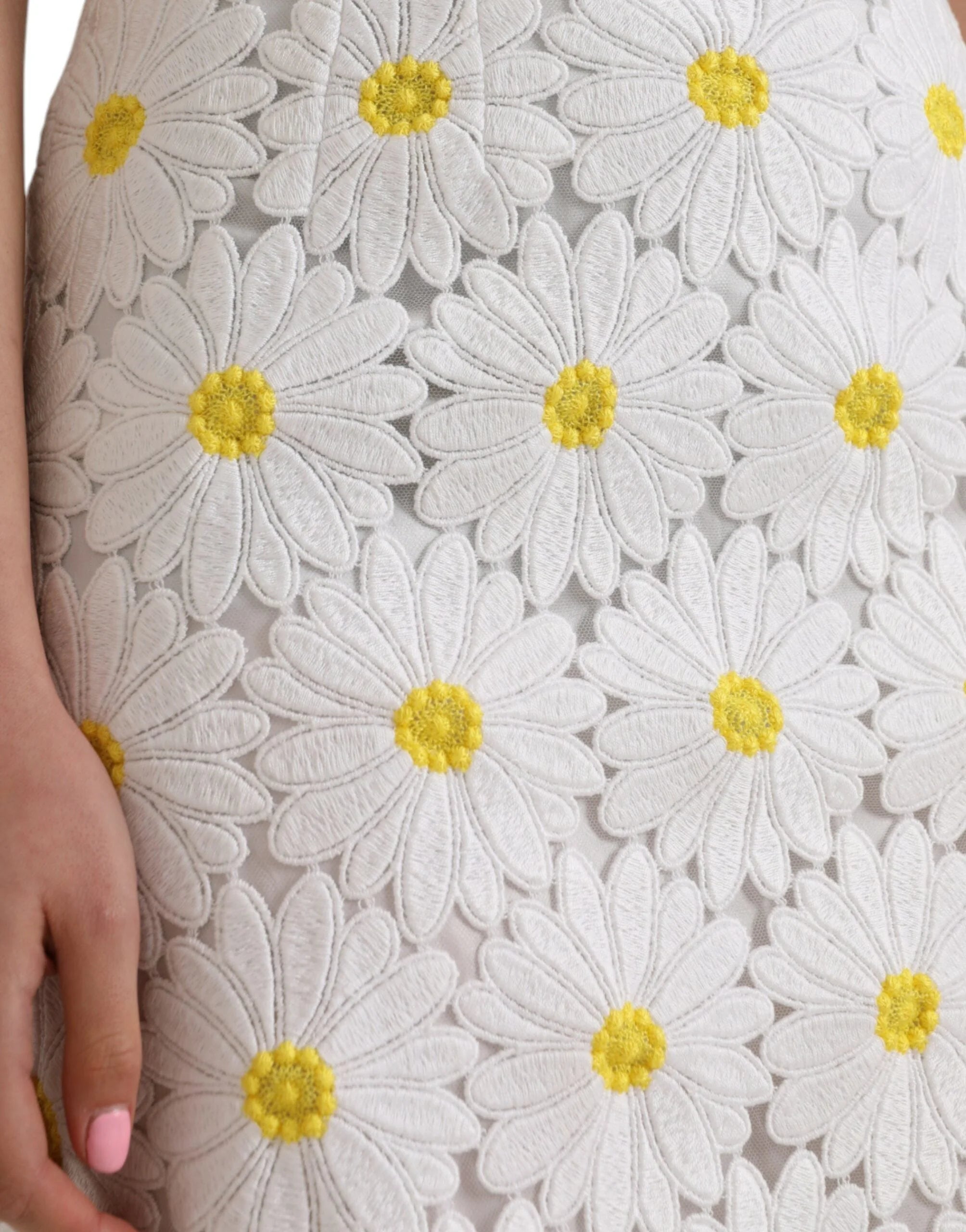 Dolce & Gabbana White Floral Pencil Straight Lace Skirt - IT38 | XS - Skirts