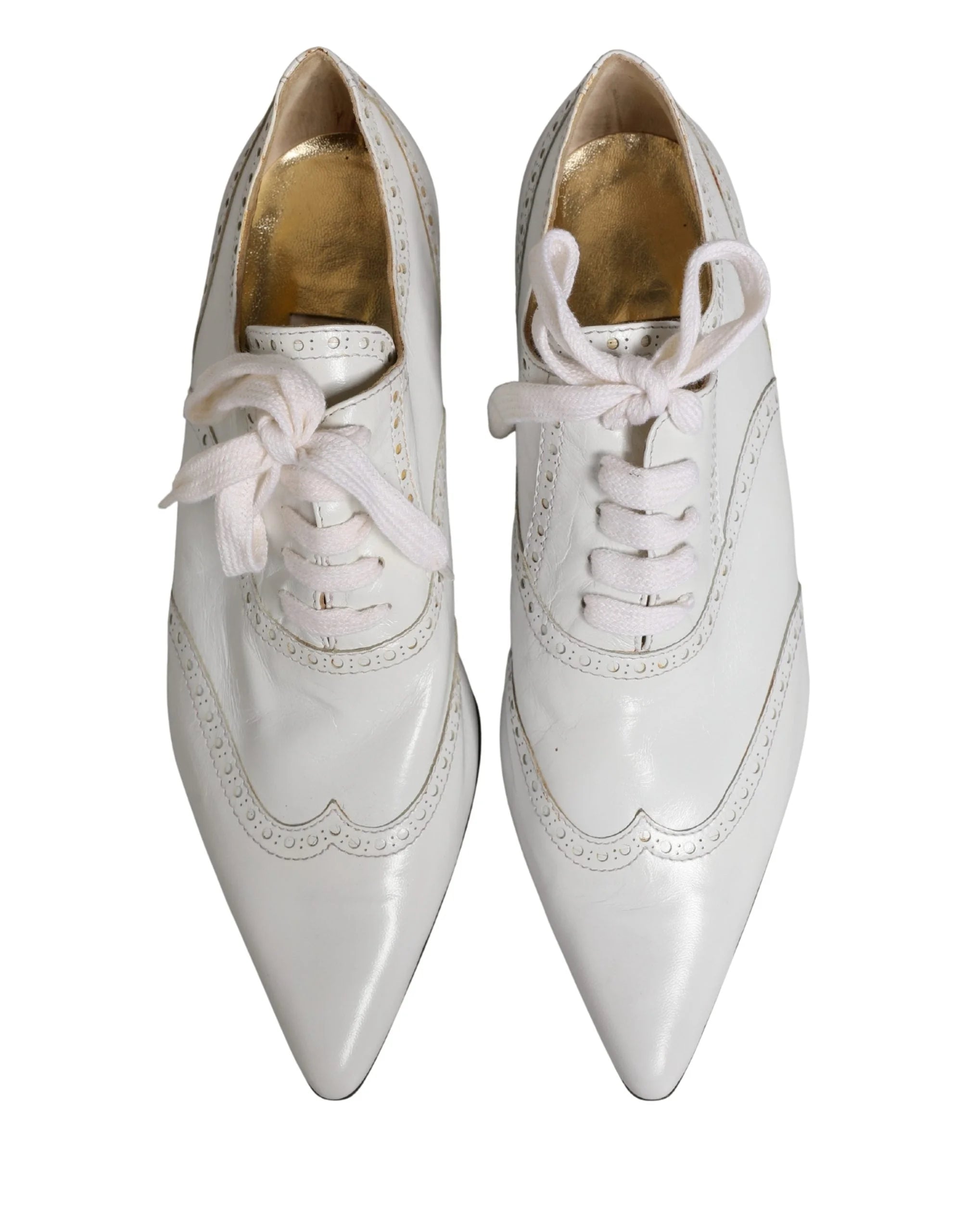 Dolce & Gabbana fehér bőr oxford cipők, lakkeselyűs fűzővel - EU39/US8.5