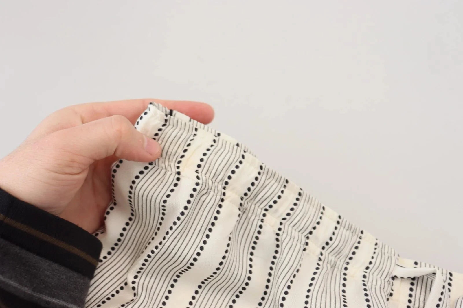 Dolce & Gabbana White Stripes Silk Lounge Trouser Pants - IT48 | M - Joggers