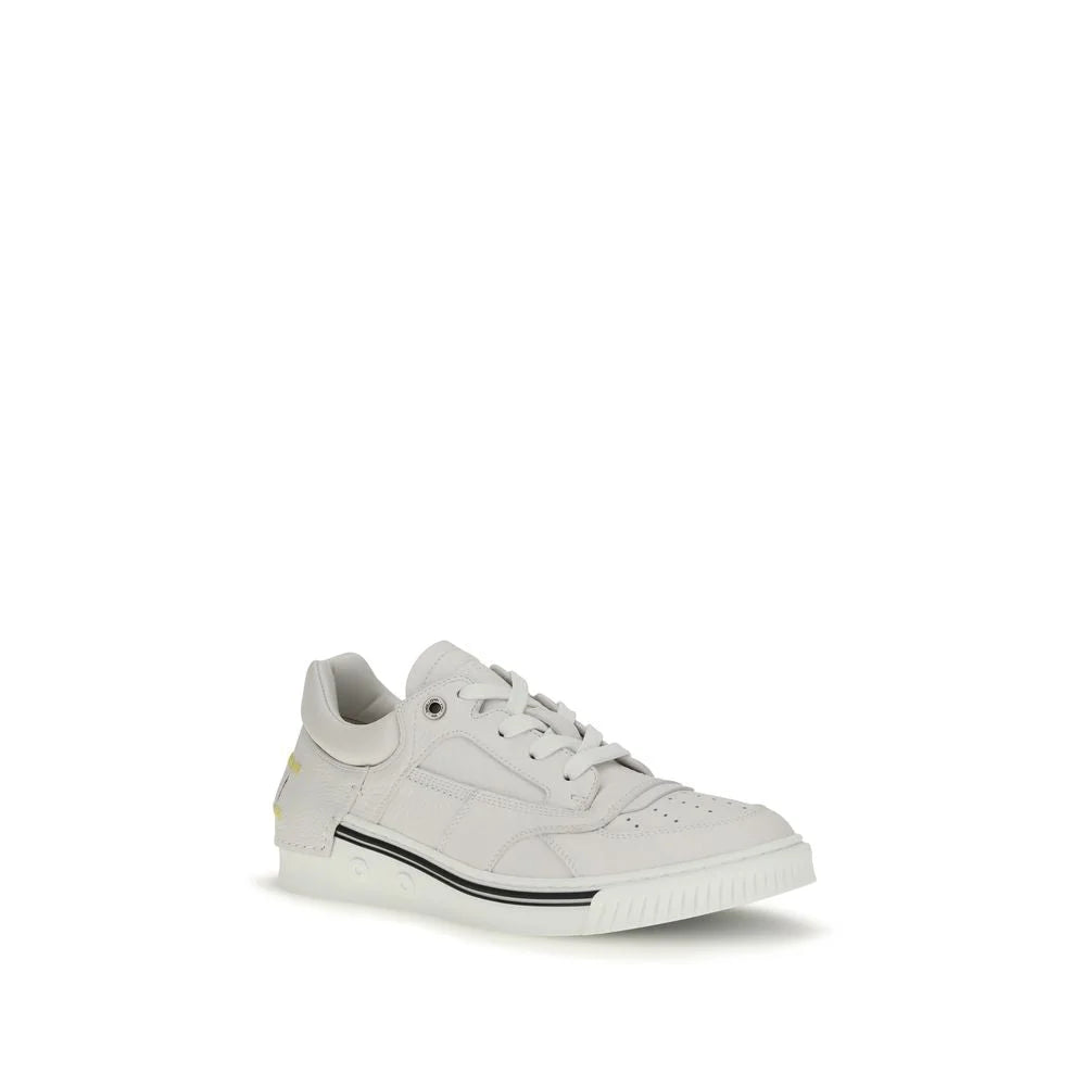 Fendi Weiße Kalbsleder Bos Taurus Low-Top-Sneakers