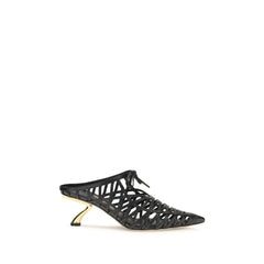 Mules de couro de bezerro Bos Taurus pretas da Ferragamo
