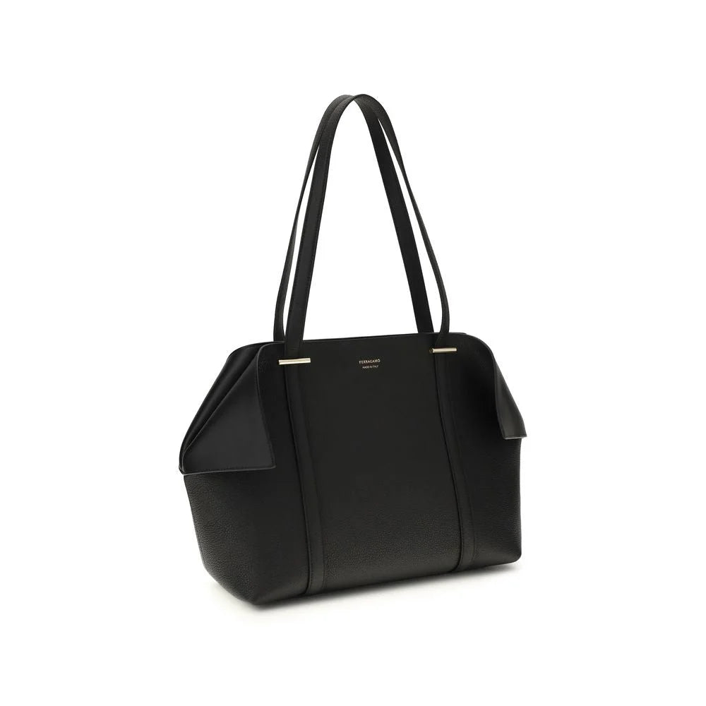 Ferragamo Black Calf Leather Bos Taurus Shoulder Bag