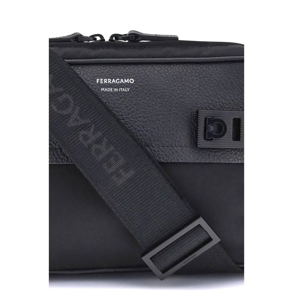 Ferragamo Gancini buckle Shoulder Bag - Shoulder Bags