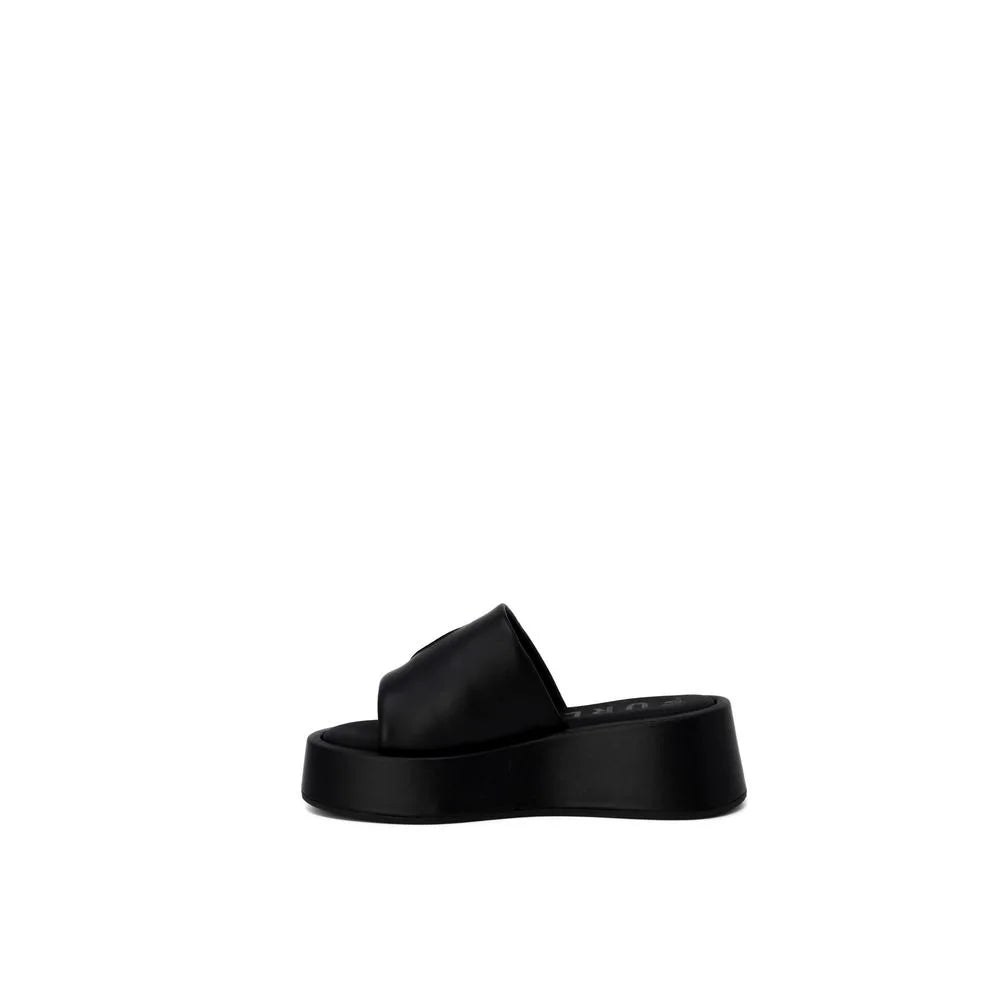 Furla Black Leather Slipper - EU39/US9 - Sandals