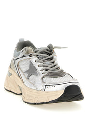 Sneakers masywne ze skóry srebrnej Golden Goose - EU38/US8