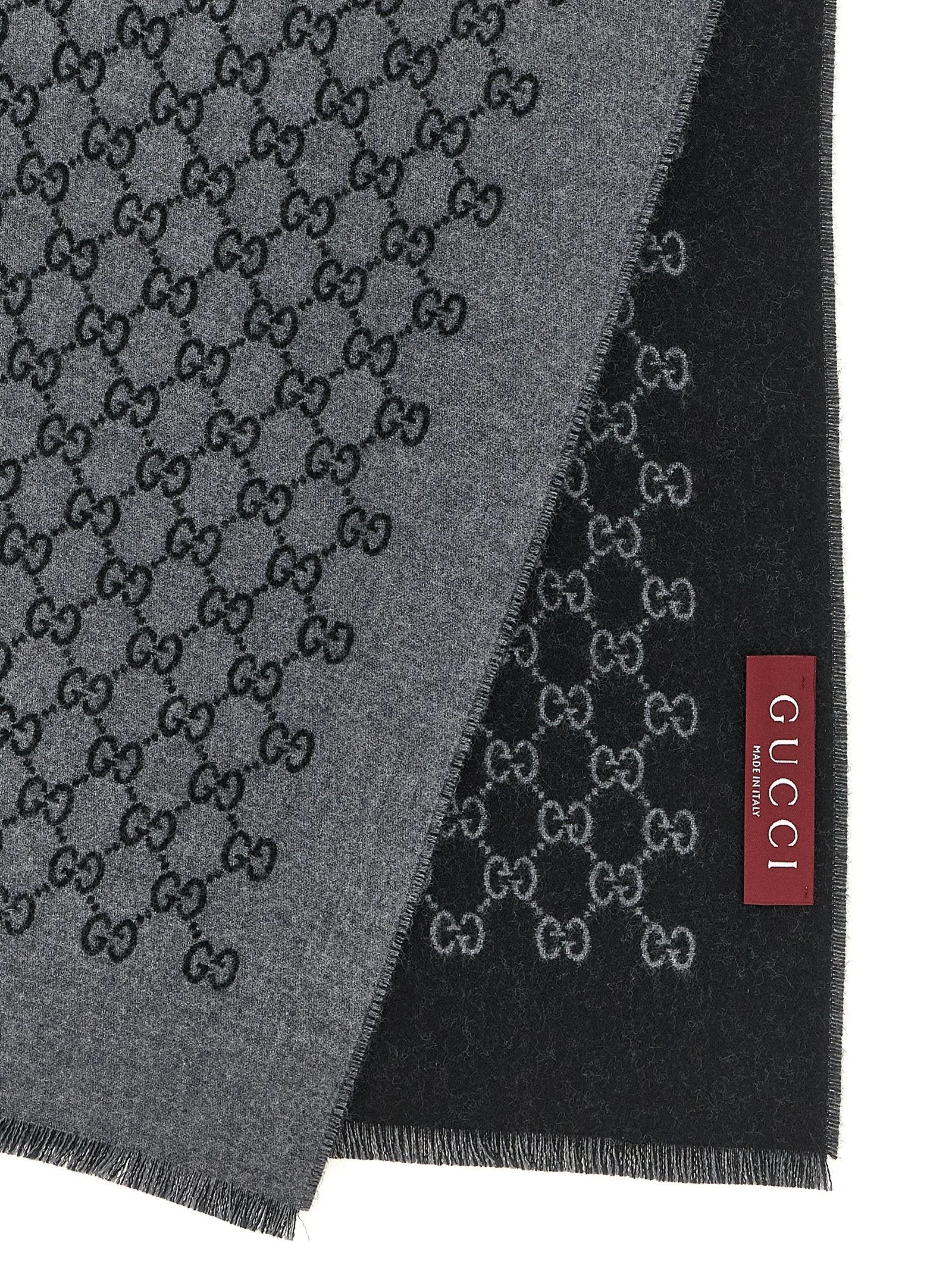 Gucci Gray Wool Scarf