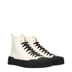 Profil latéral des baskets montantes pour hommes Jil Sander en tissu beige, montrant la semelle intermédiaire texturée architecturale.