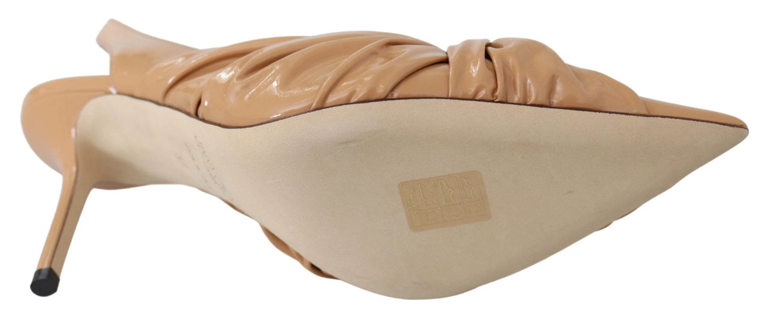 Jimmy Choo Elegant Pointed Toe Leather Pumps - Heels