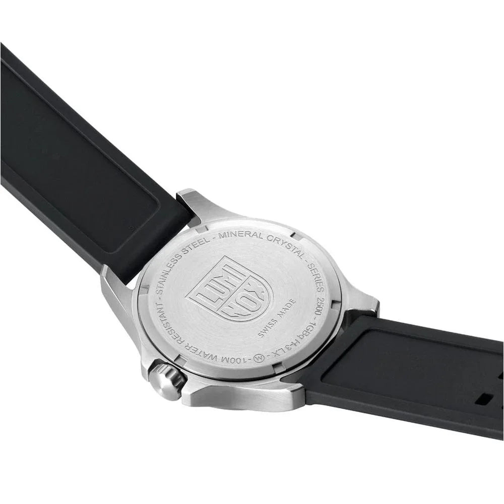 Luminox Fekete Müanyag Sport Óra - Órák