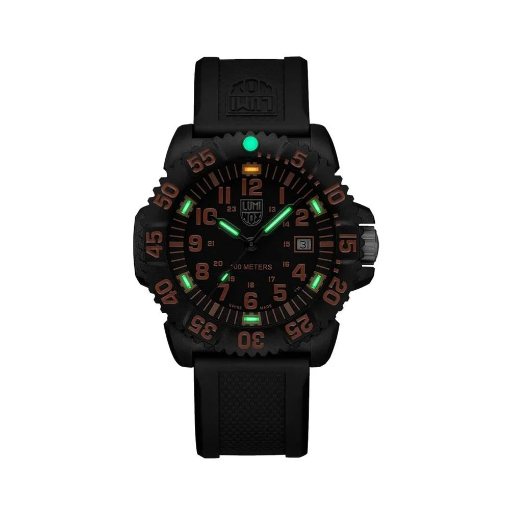 Luminox Fekete Müanyag Sport Óra - Órák