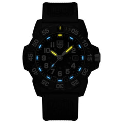 Luminox fekete gumi sportóra - Órák