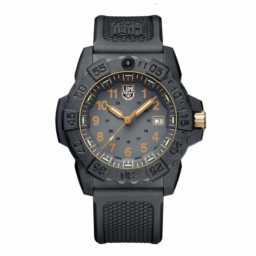 Montre de sport en caoutchouc noir Luminox - Montres
