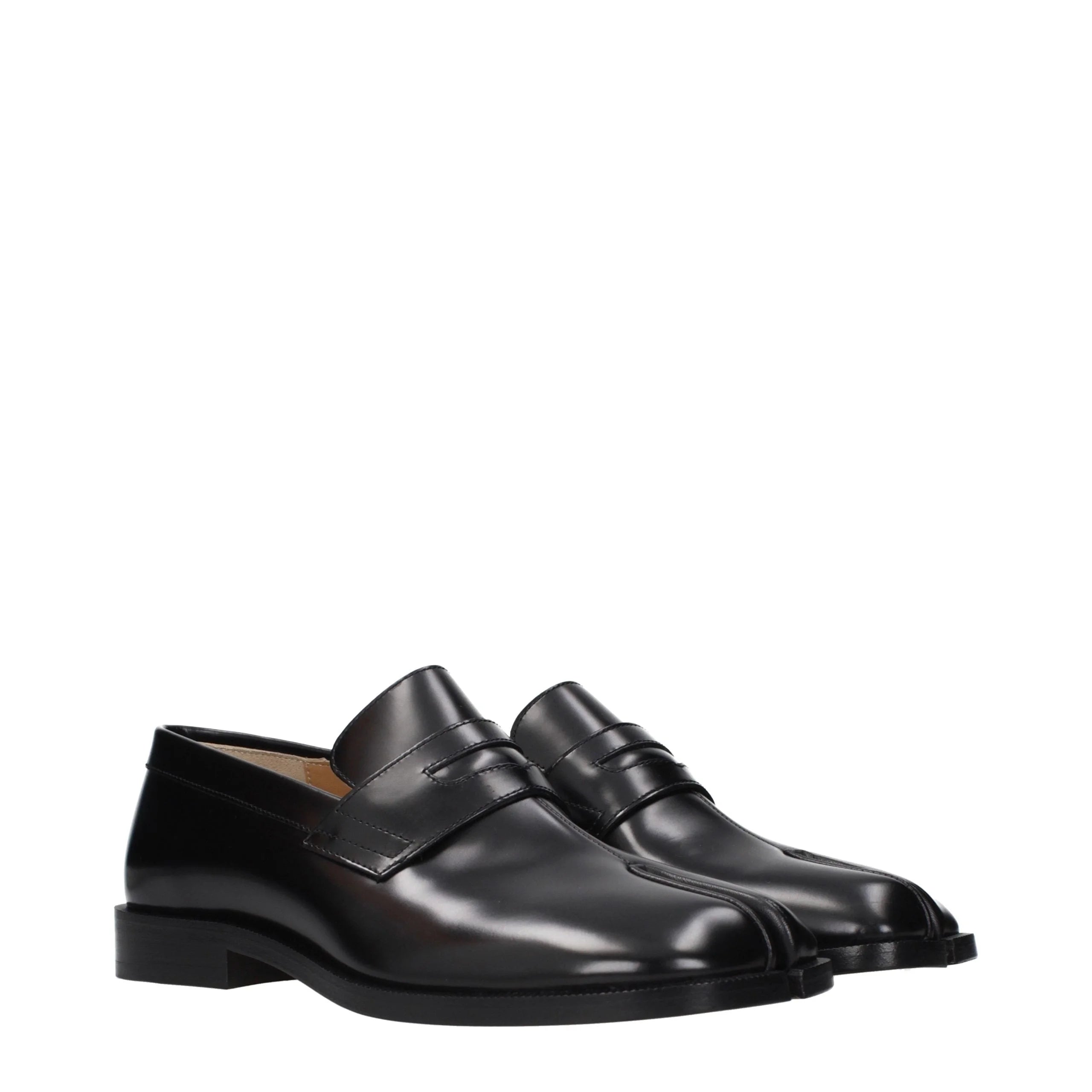 Maison Margiela Black Leather Slip-On Loafers - EU40/US7