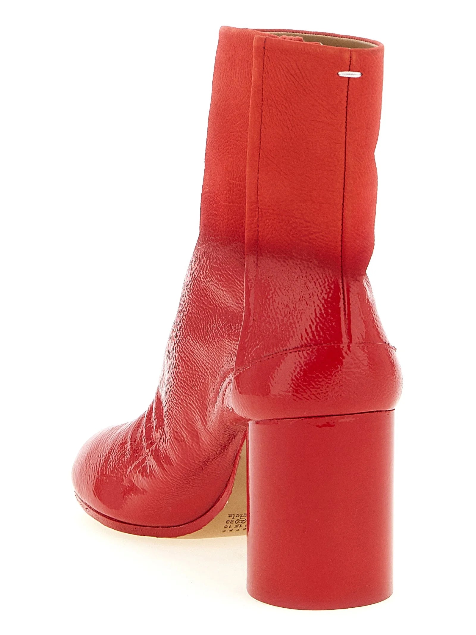 Cierne kotniky z barvami Maison Margiela z teleciej usne