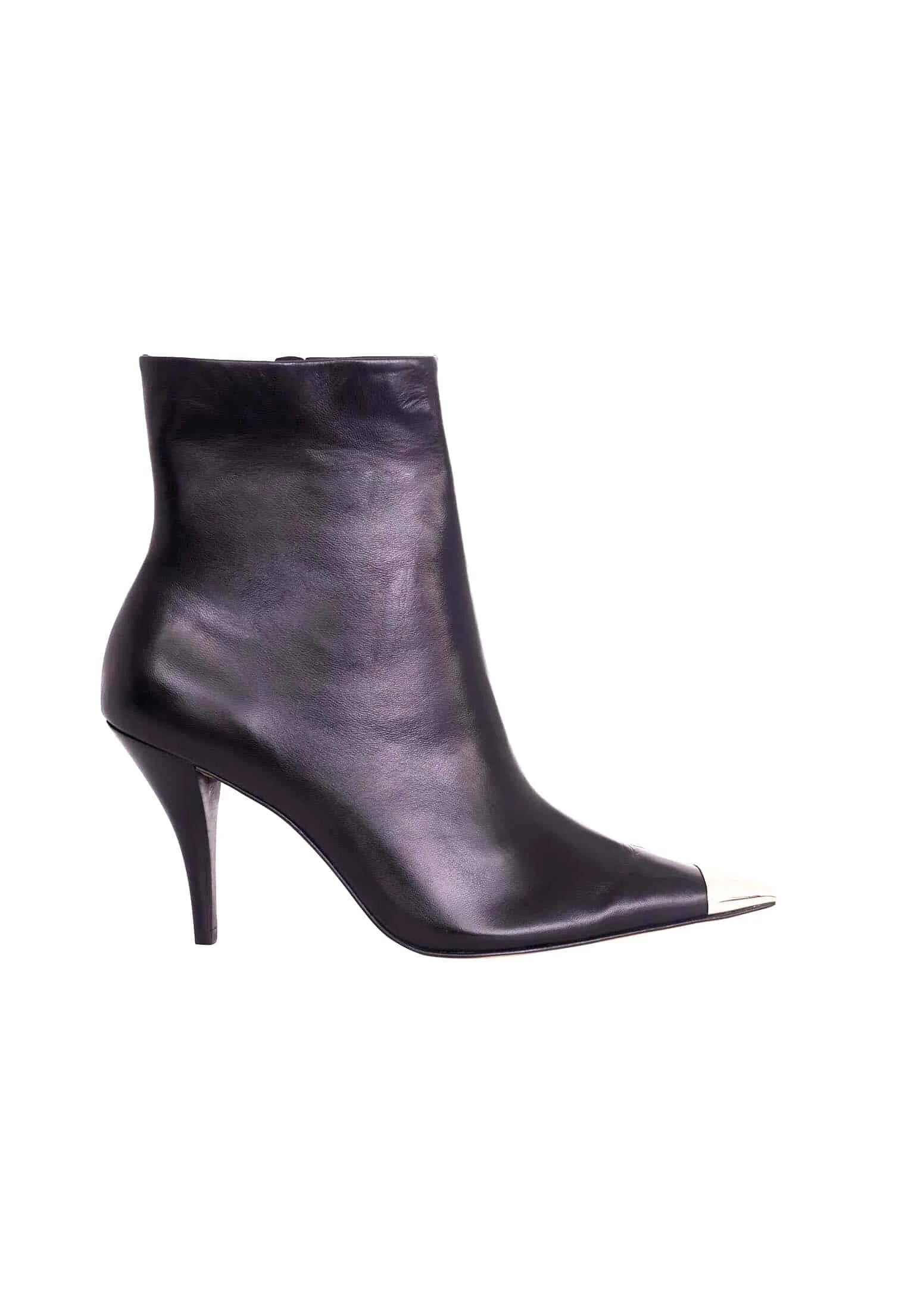 Mangará Atelier Black Calf Leather Ankle Boots Inga – 8.7cm Heeled Pointed-Toe