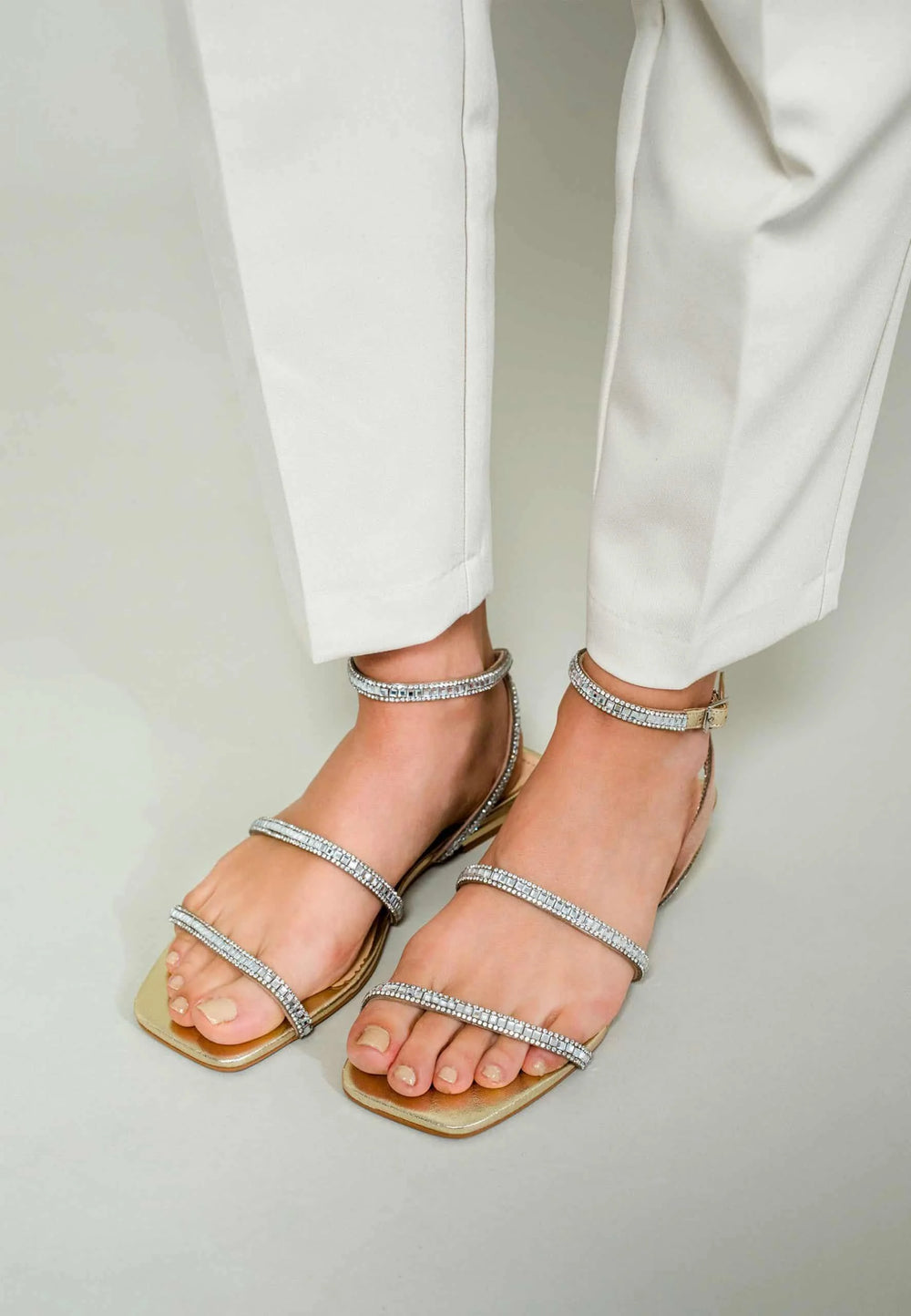 Mangará Atelier Gold Leather Flat Sandals – Handcrafted With Crystal Straps