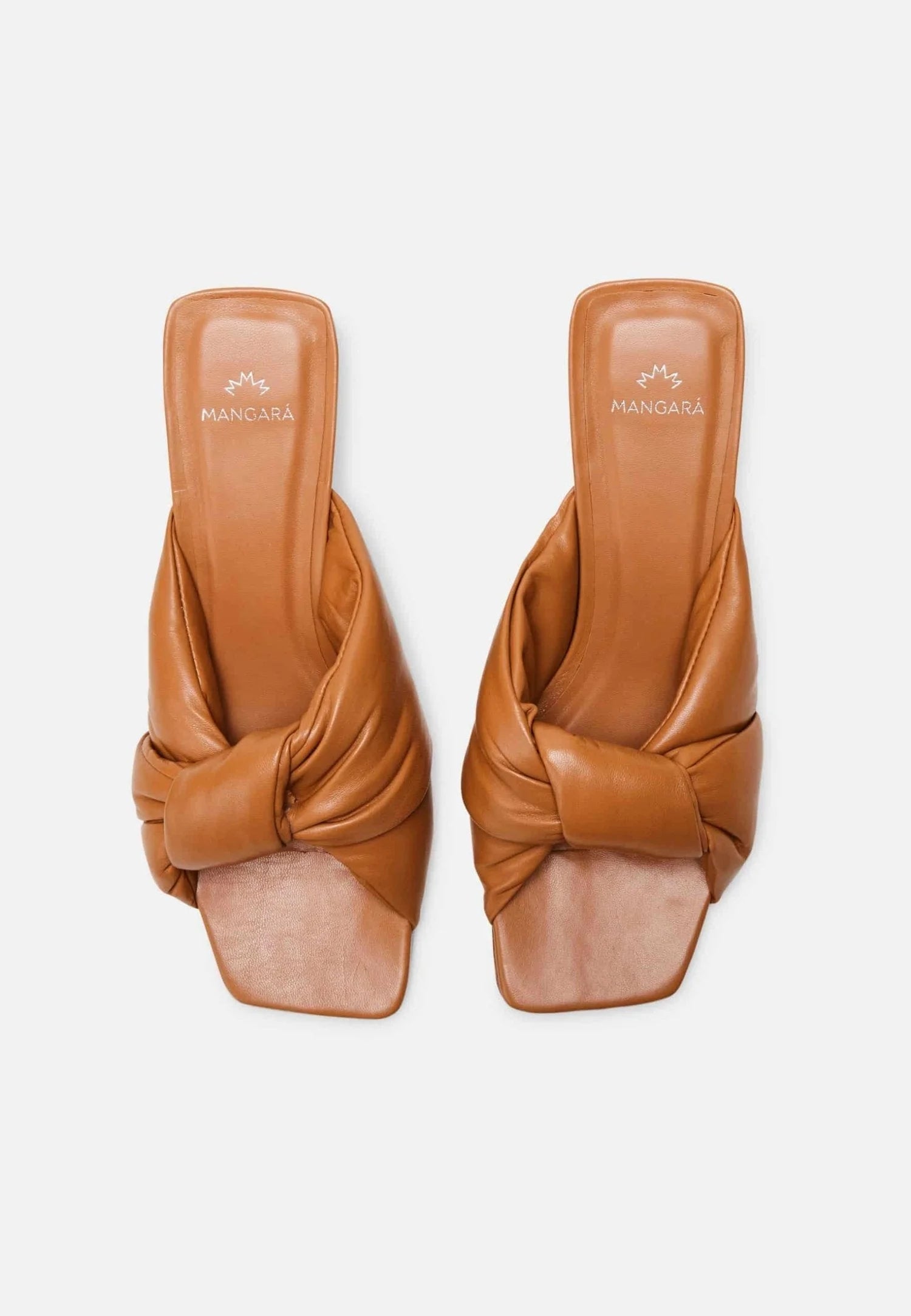 Mangará Atelier Tan Leather Mules Caroba – Women’S 4 Cm Cylindrical Block Heel Slip-On Sandals