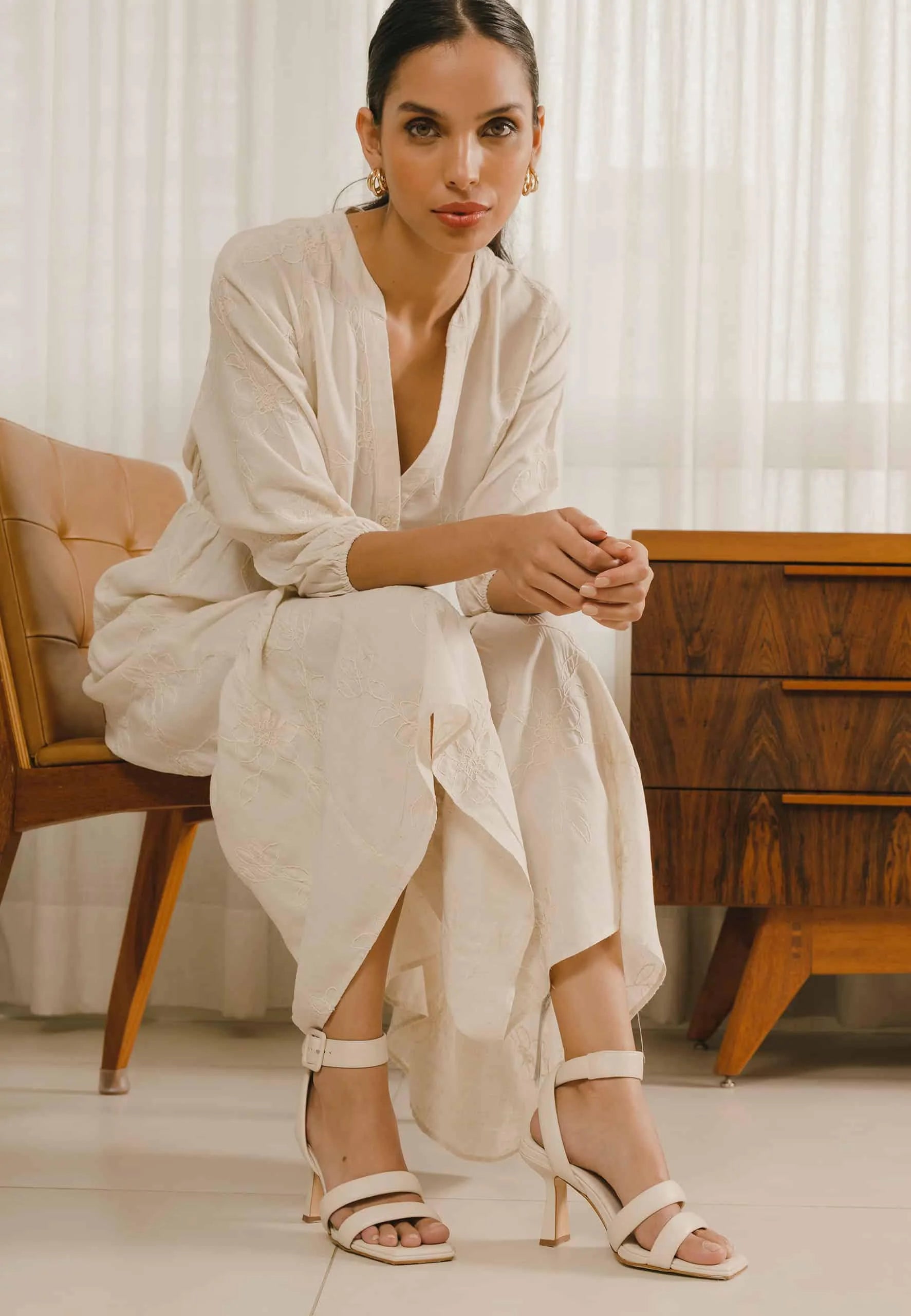 Mangará Atelier White Calf Leather Sandals Uvaia – Women’S 8 Cm Sculpted Heel With Ankle Strap