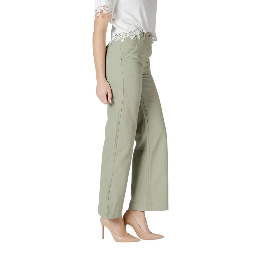 Morgan De Toi Green Cotton Relaxed Fit Jean - Jeans