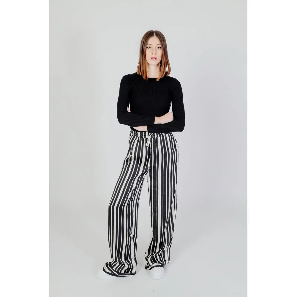 Only Black Viscose Sportswear - Sweaters