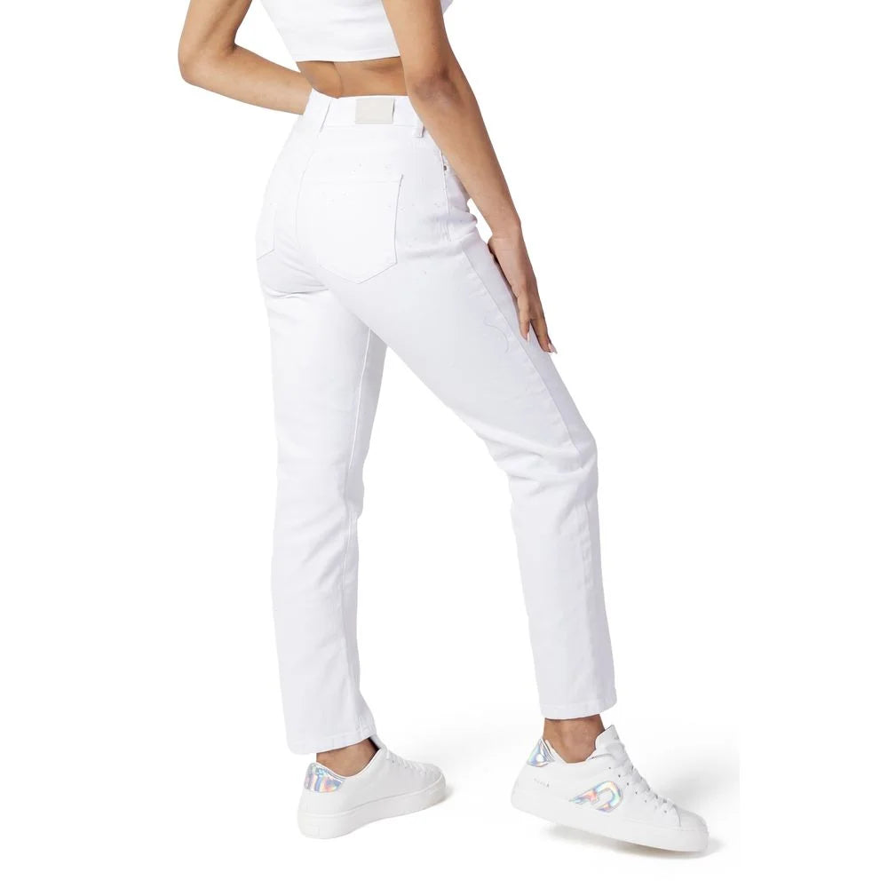 Only White Cotton Mom Jean - Jeans