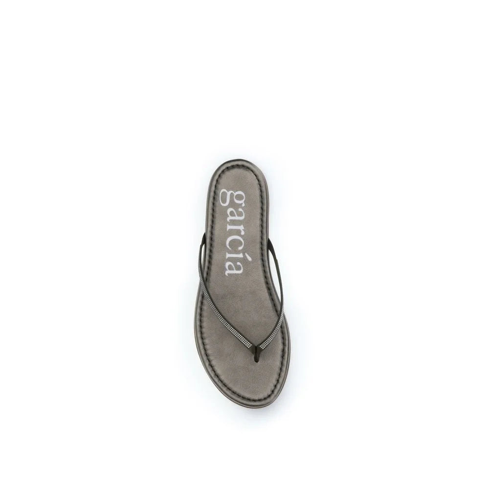 Pedro García Bicolor Crystals Flat Sandals - EU41/US11