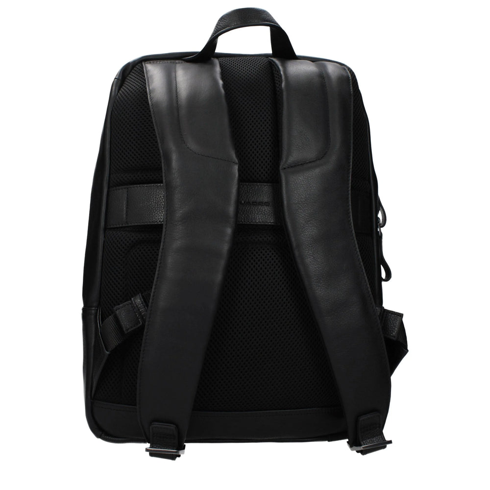 Piquadro Schwarzer Lederrucksack