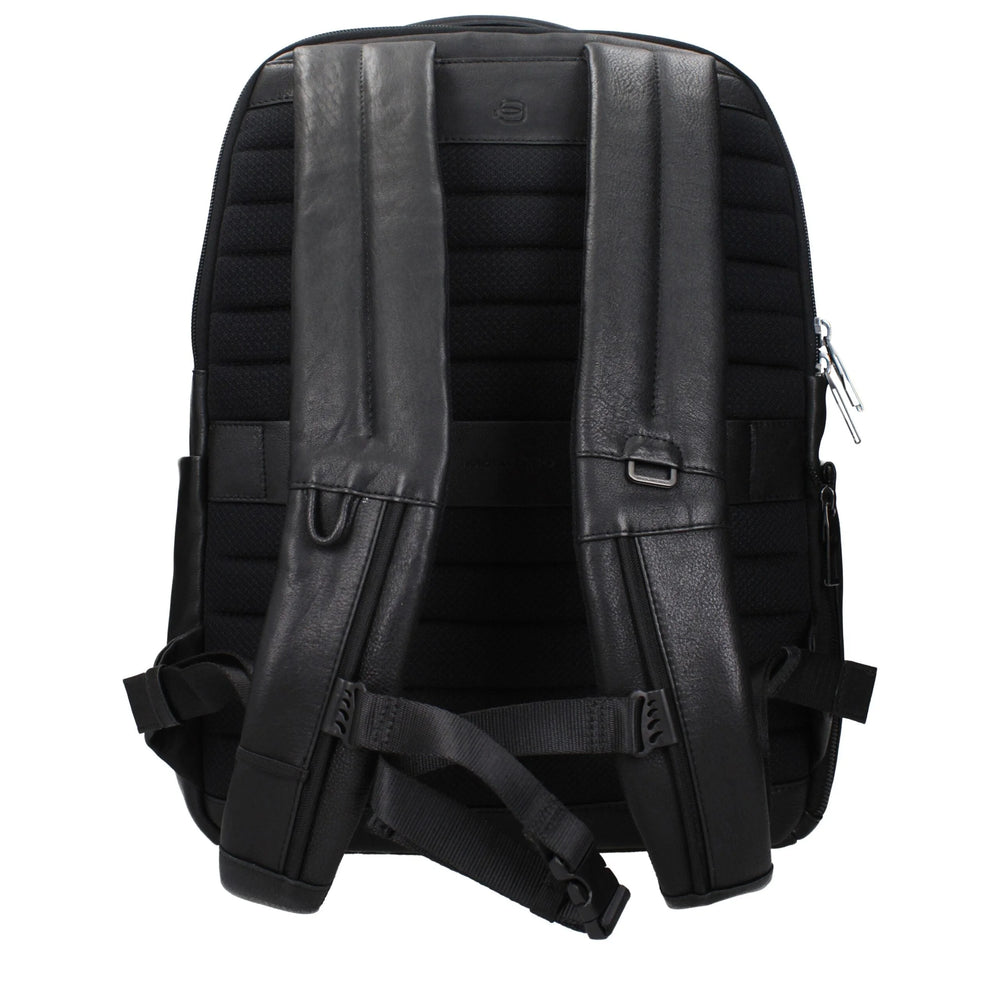 Piquadro Black Leather Backpacks