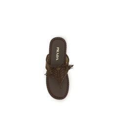 Prada Bruin Kalfsleer Bos Taurus Platte Sandalen