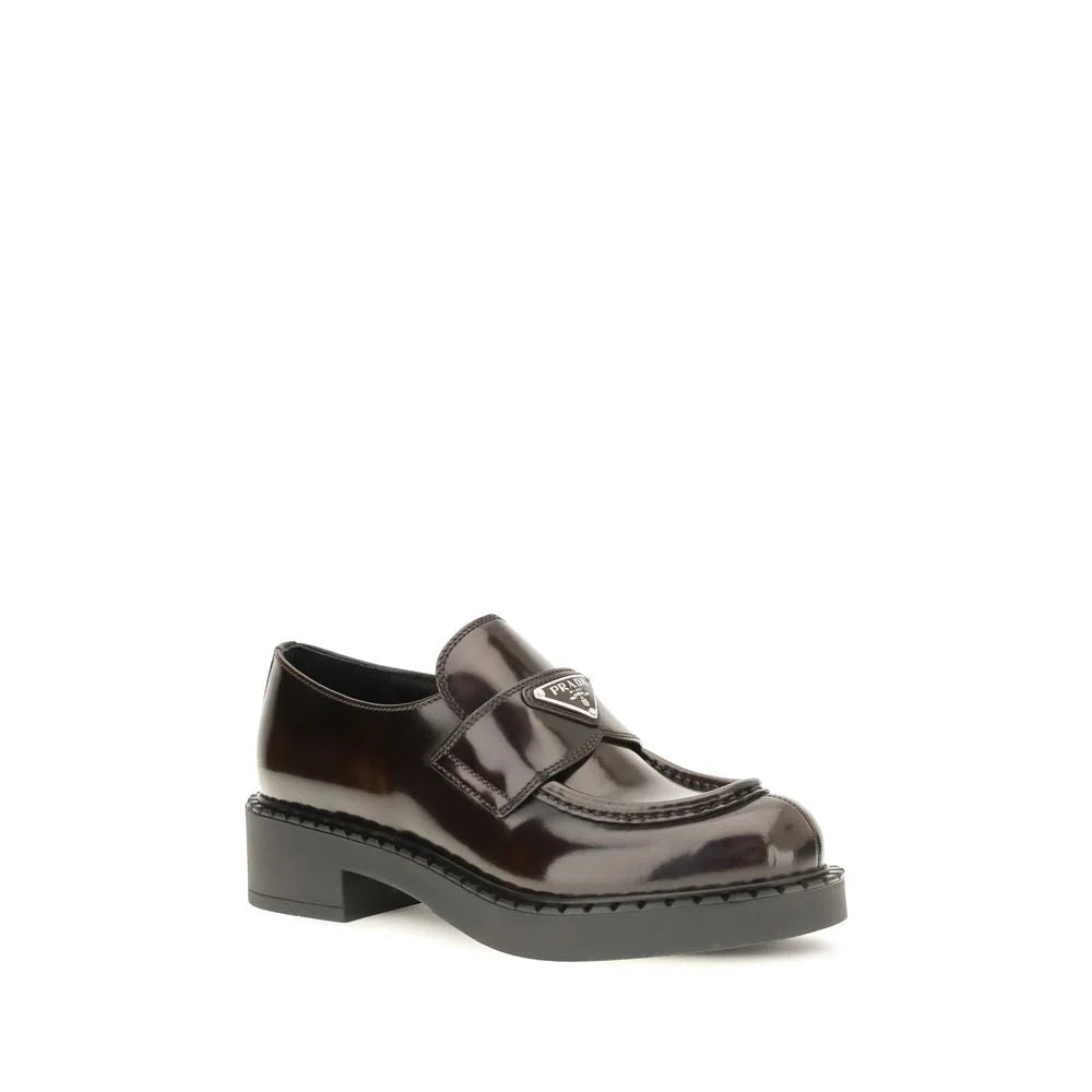 Prada Braune Slip-On Loafer aus Kalbsleder Bos Taurus