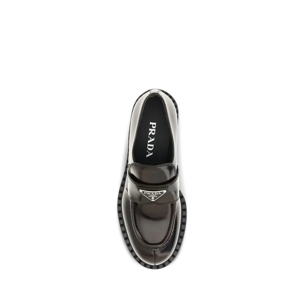 Prada Braune Slip-On Loafer aus Kalbsleder Bos Taurus