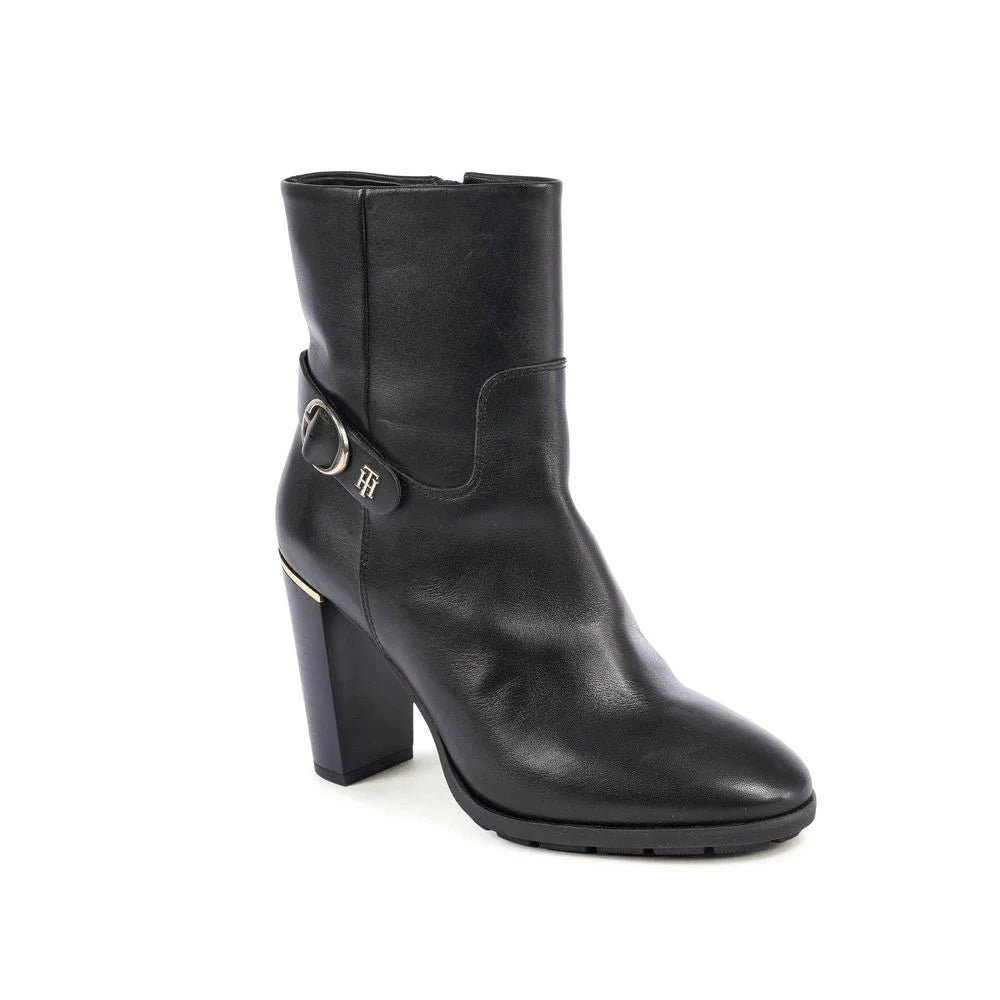 Tommy Hilfiger Black Leather Ankle Boots - EU39/US9