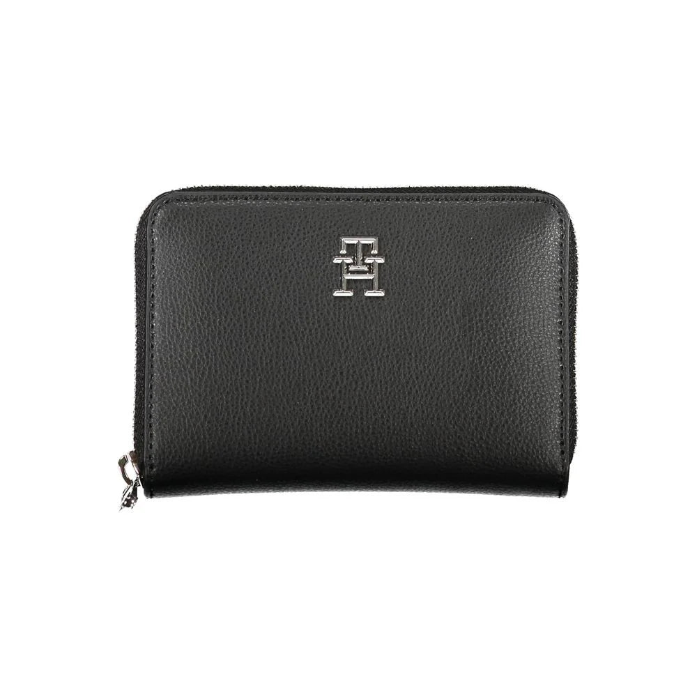 Tommy Hilfiger Elegant Black Zip Wallet with Multiple Compartments - Wallets
