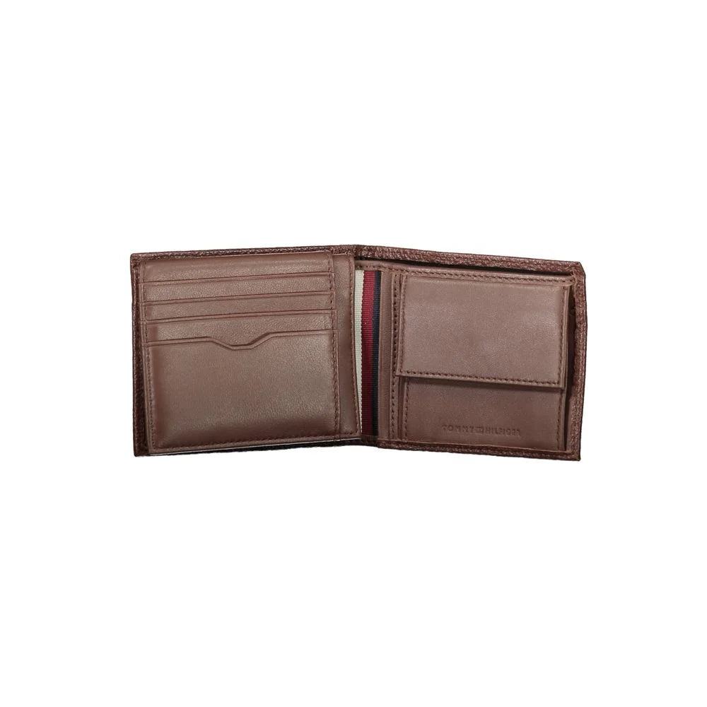 Tommy Hilfiger Elegant Brown Leather Bifold Wallet - Wallets