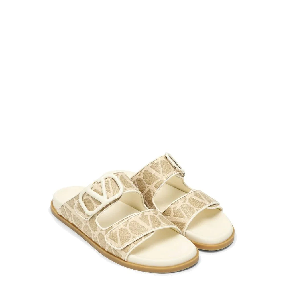 Valentino Garavani Toile Iconographe Flat Sandals - EU37/US7 - Sandals