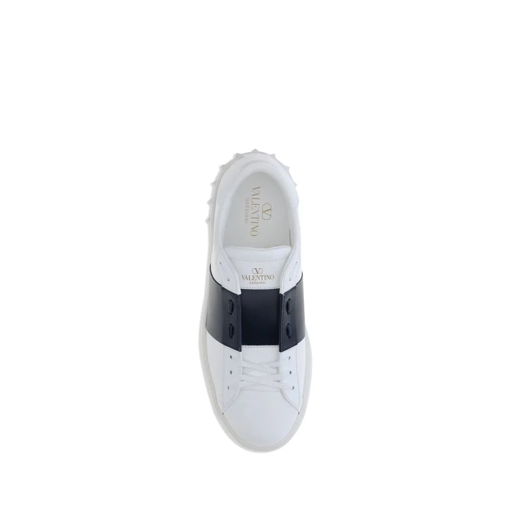 Valentino Garavani White Calf Leather Bos Taurus Low Top Sneakers - EU40/US7 - Sneakers