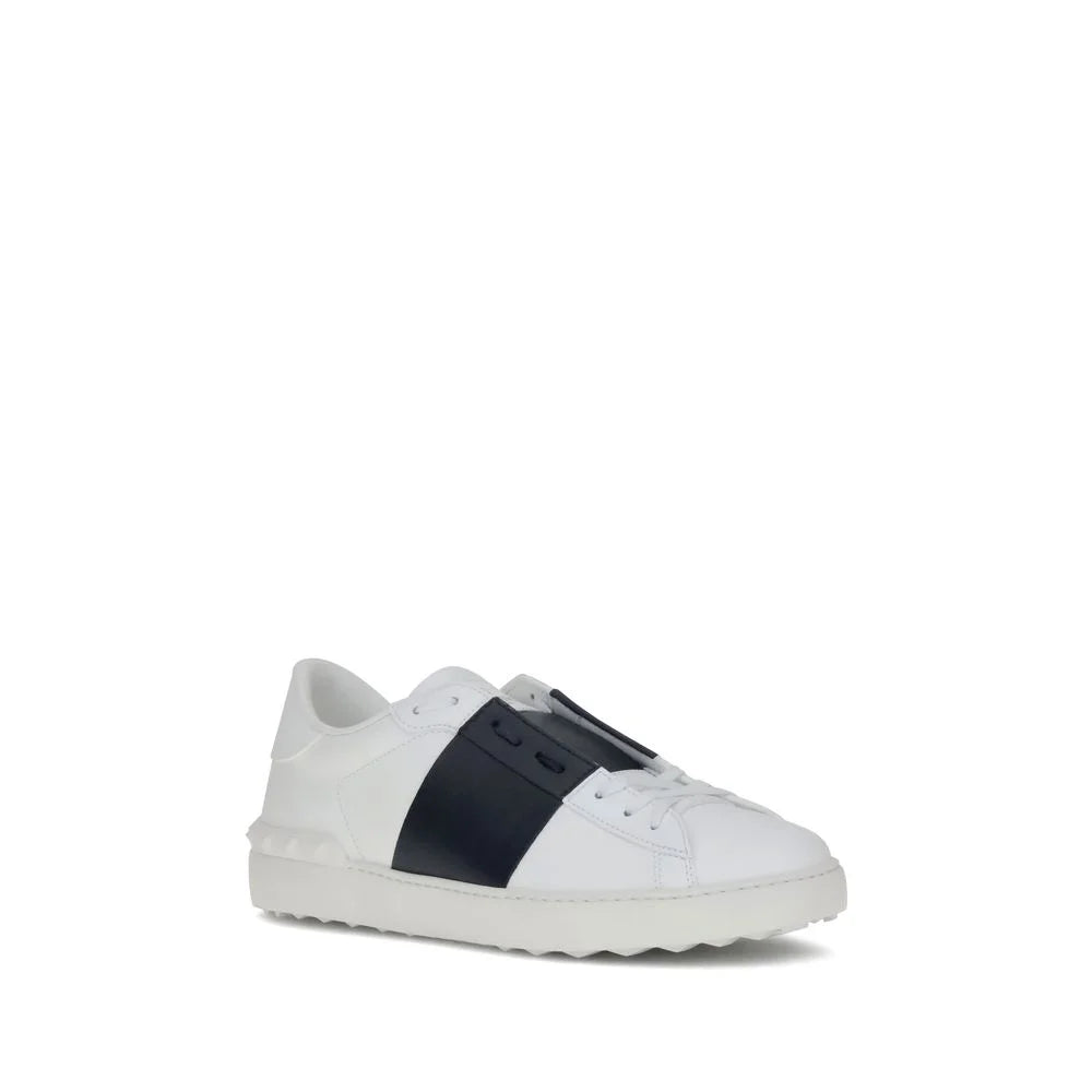 Valentino Garavani White Calf Leather Bos Taurus Low Top Sneakers - EU40/US7 - Sneakers