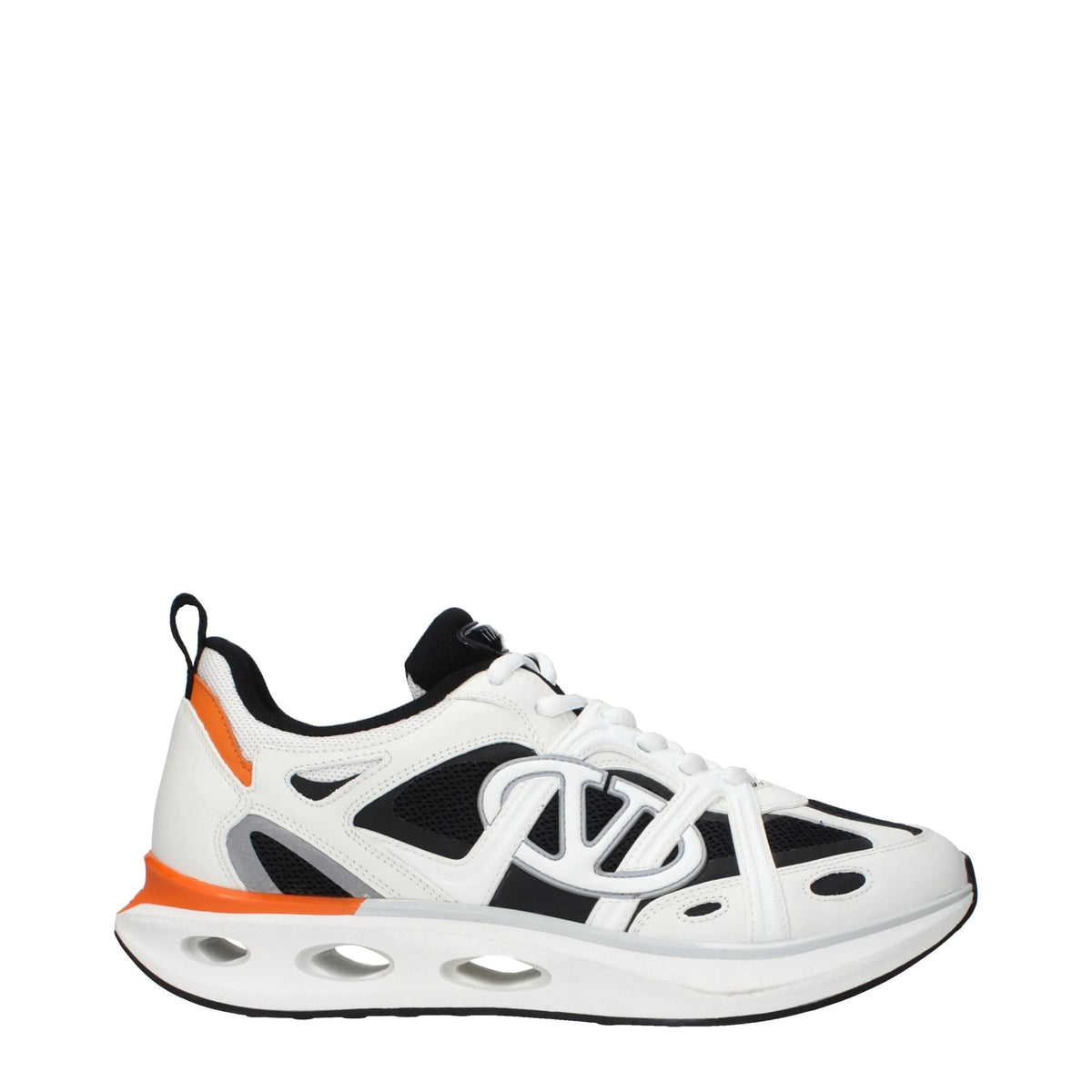 Valentino Garavani Baskets de sport en tissu blanc