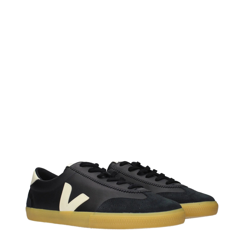 Veja Black Leather Low Top Sneakers - EU44/US11