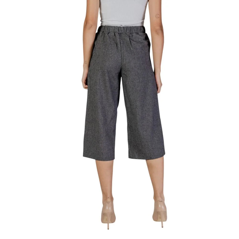 Vero Moda Black And White Polyester Cropped Pant