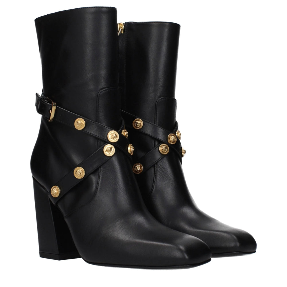 Stivali alla caviglia in pelle nera Versace
