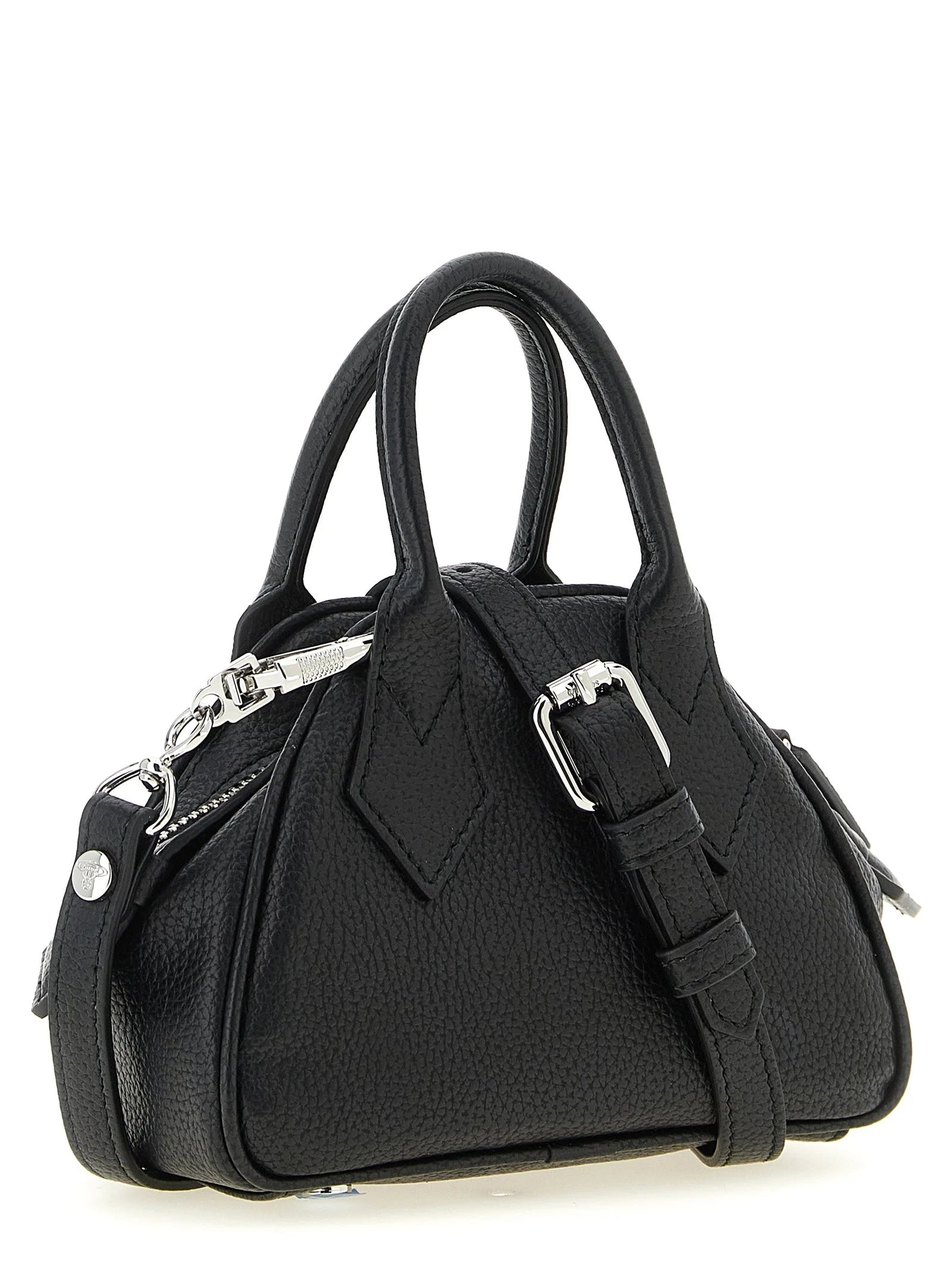 Seitenansicht der Vivienne Westwood schwarzen Designertasche, die ihre strukturierte Silhouette und das elegante Finish zeigt.